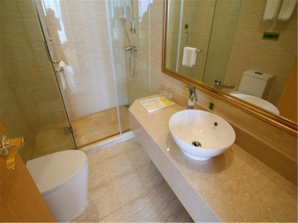 Шанхай: ViennaHotel Shanghai Songjiang Development Zone
