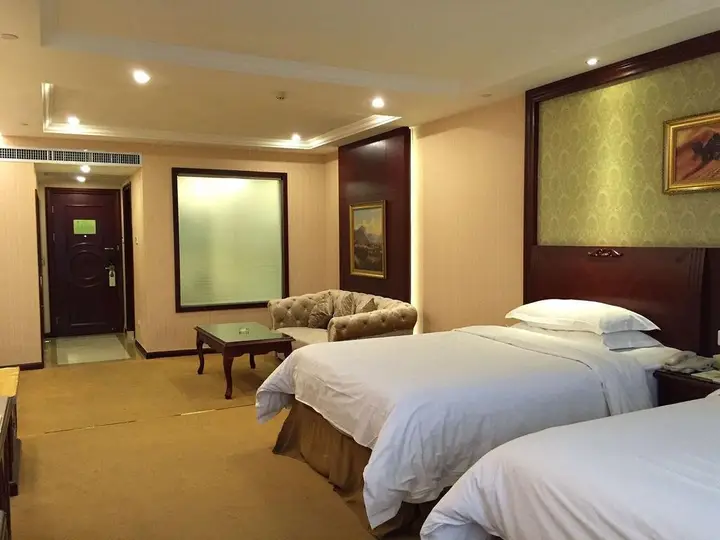 Ухань: Vienna Hotel Wuhan International Conference and Exhibition Center Branch