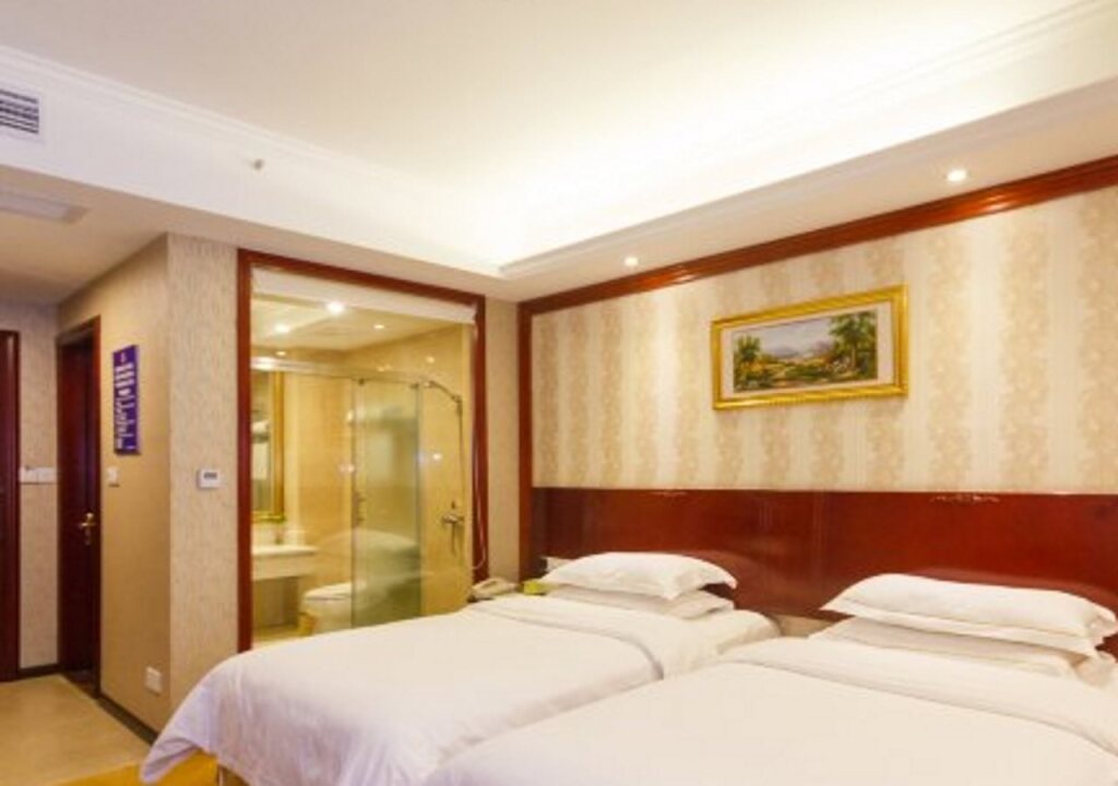 Ханчжоу: Vienna Hotel Hangzhou Middle Yipeng Road