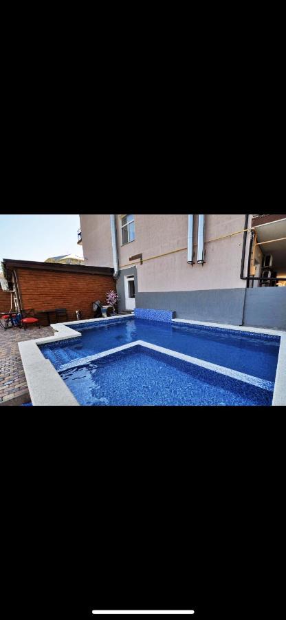 Витязево: Guest House Parentes