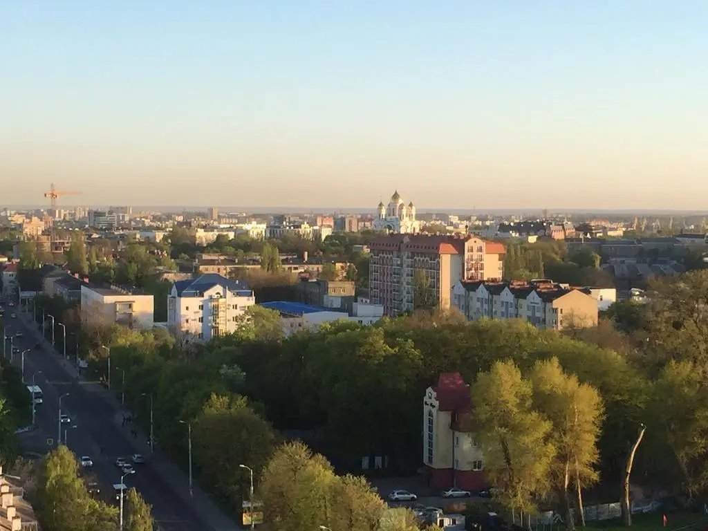 Калининград: Apartamenti Proletraskaya 75