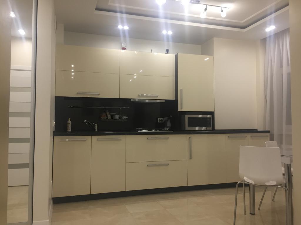Калининград: Apartamenti Proletraskaya 75