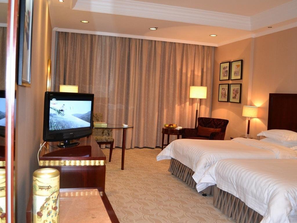 Xinyuan Holiday Hotel — фото 1
