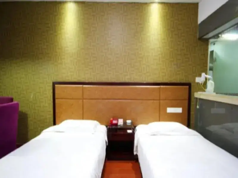 Цзюцзян: Jiujiang Futai 118 Hotel Ermudi