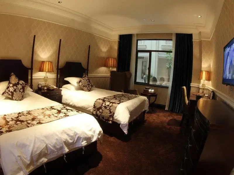 Цзюцзян: Fairyland Hotel