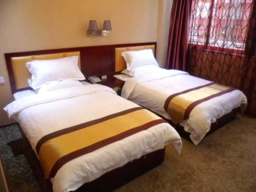 Цзиньшань: Lano Hotel Yunnan Chunxiong Lufeng Country Yuanchuang International