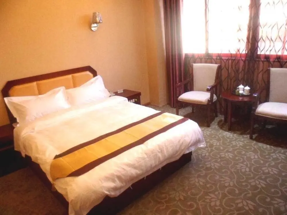 Цзиньшань: Lano Hotel Yunnan Chunxiong Lufeng Country Yuanchuang International