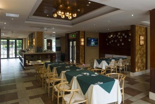 Чжуншань: Zhongshan Jiayue Holiday Hotel