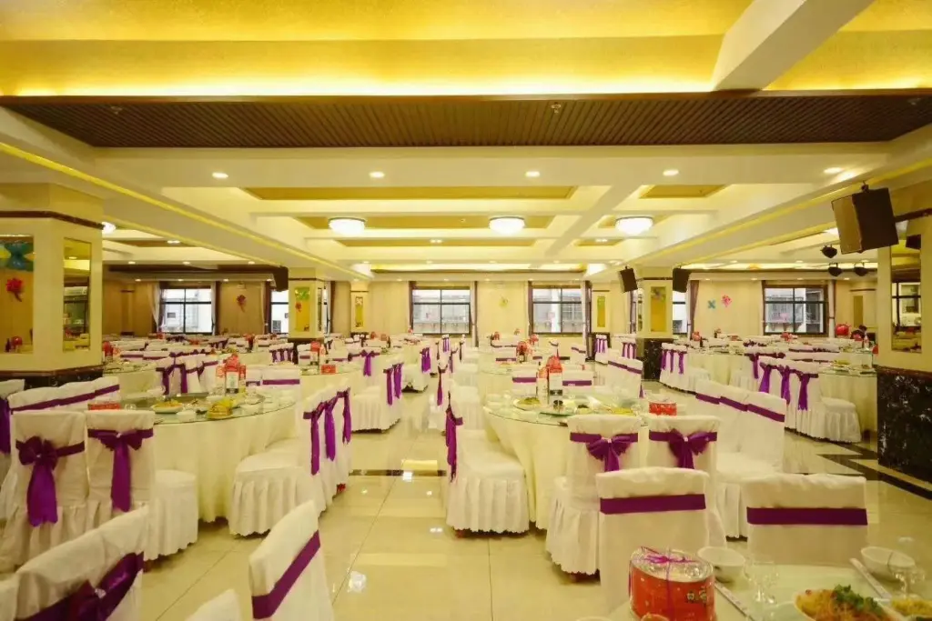 Гэцзю: Thank Inn Plus Hotel Yunnan Honghe Gejiu City Renmin Road