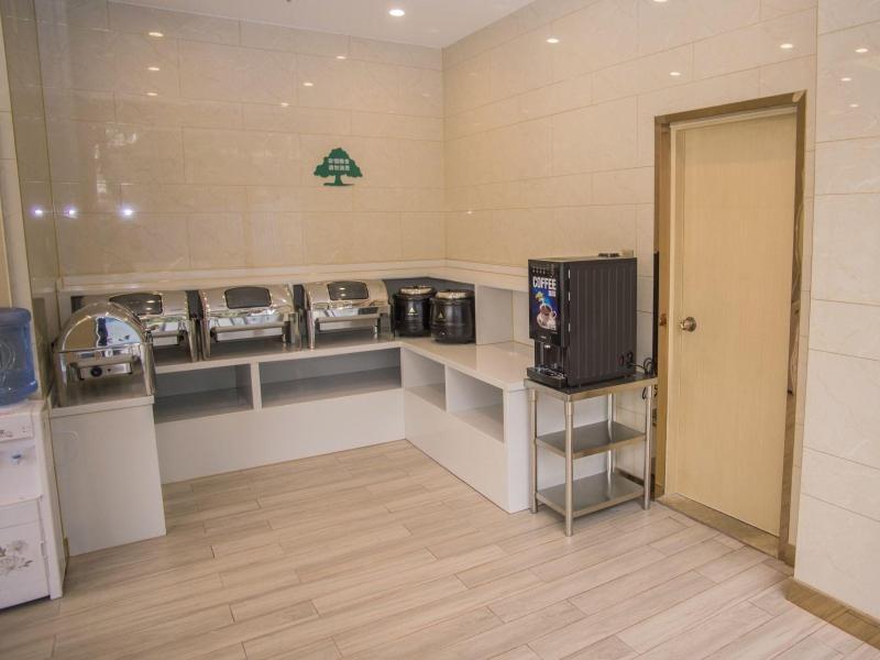 Чжуншань: GreenTree Inn Zhongshan West District Fuhua Road Hotel