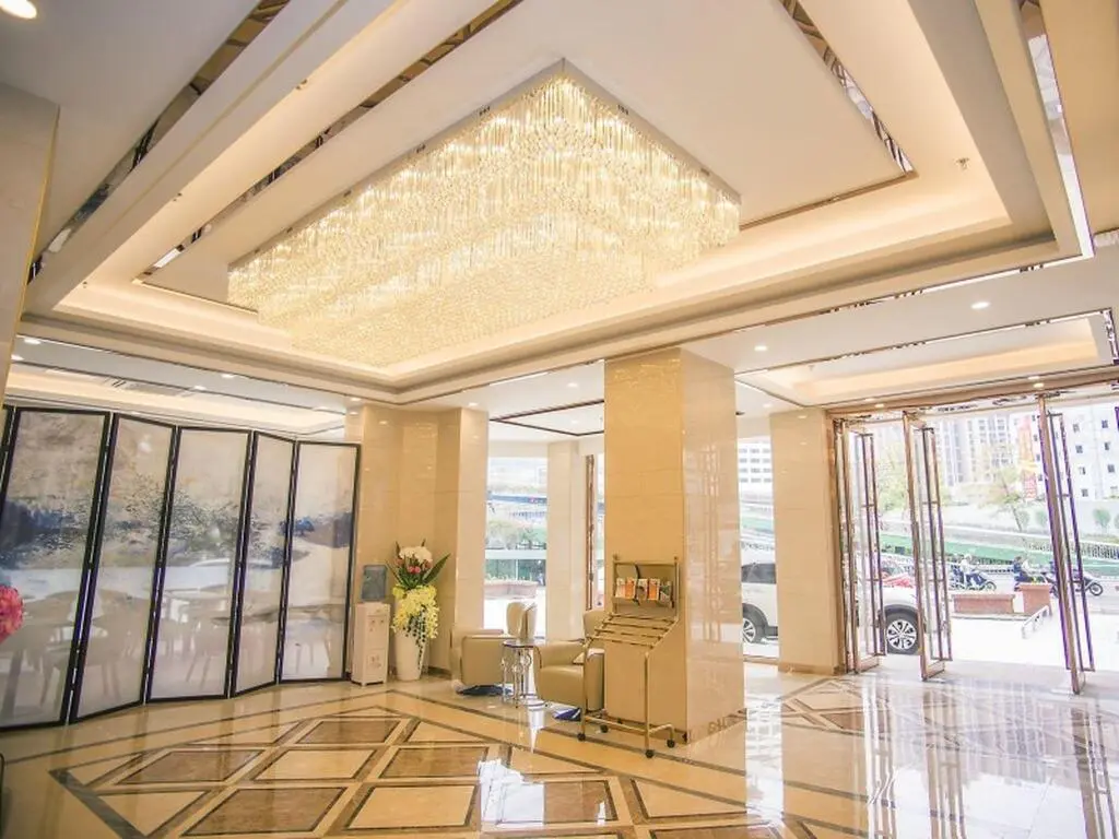 Чжуншань: GreenTree Inn Zhongshan West District Fuhua Road Hotel