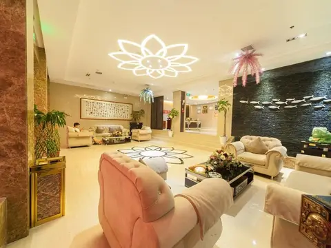 Freedom Business Hotel Yichang Wanda Plaza — фото 1