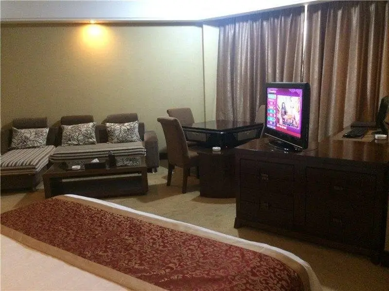 Тайчжоу: Vienna International Hotel (Taizhou Wenling)