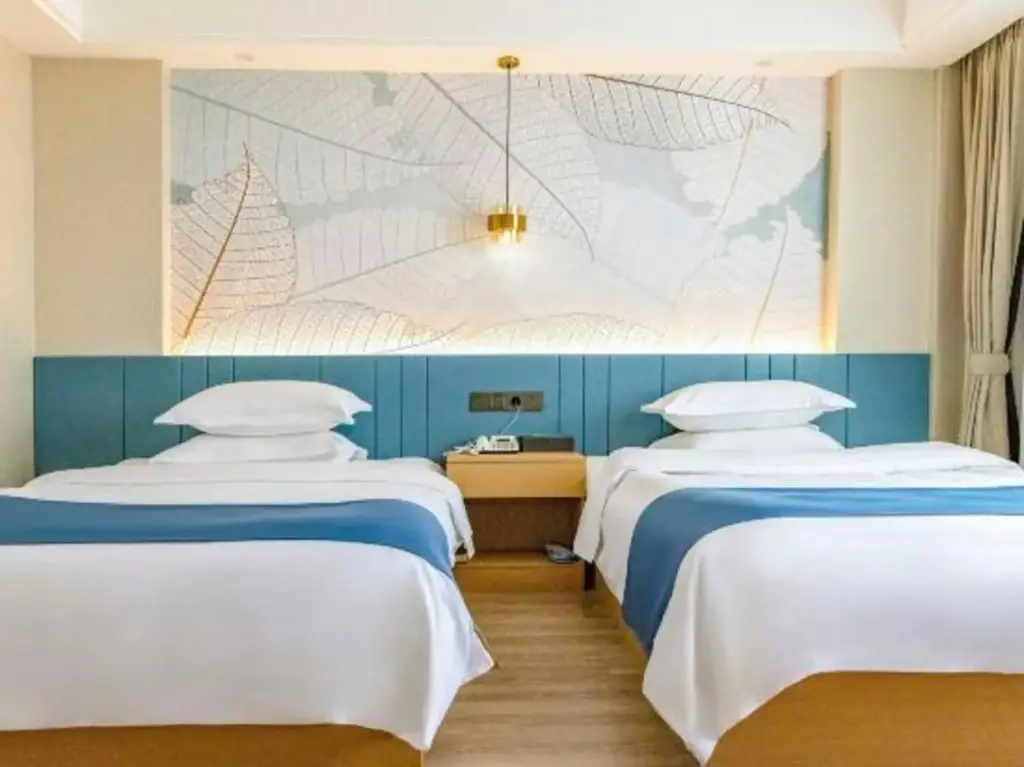 Мяньян: Beichuan Erma Holiday Hotel (Beichuan High School Shuadu Commercial Plaza)
