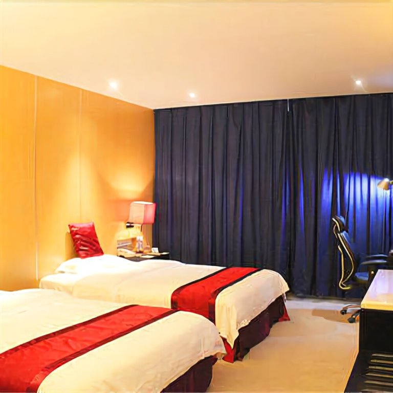 White Swan Hotel — фото 1