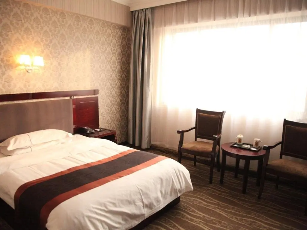 Тайчжоу: Super 8 Hotel Xinghua Ba Zi Qiao
