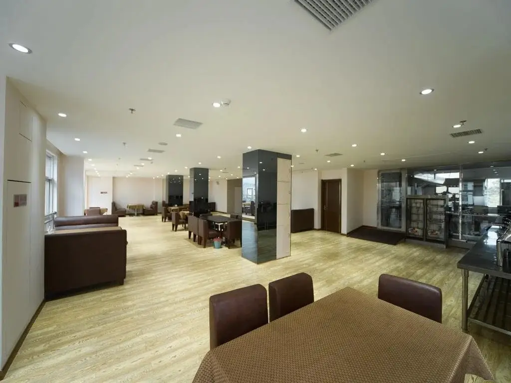 Цзюцзян: Jiujiang Jinhui Holiday Hotel