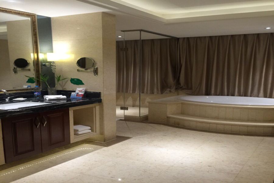 Наньчан: Galactic Garden International Hotel