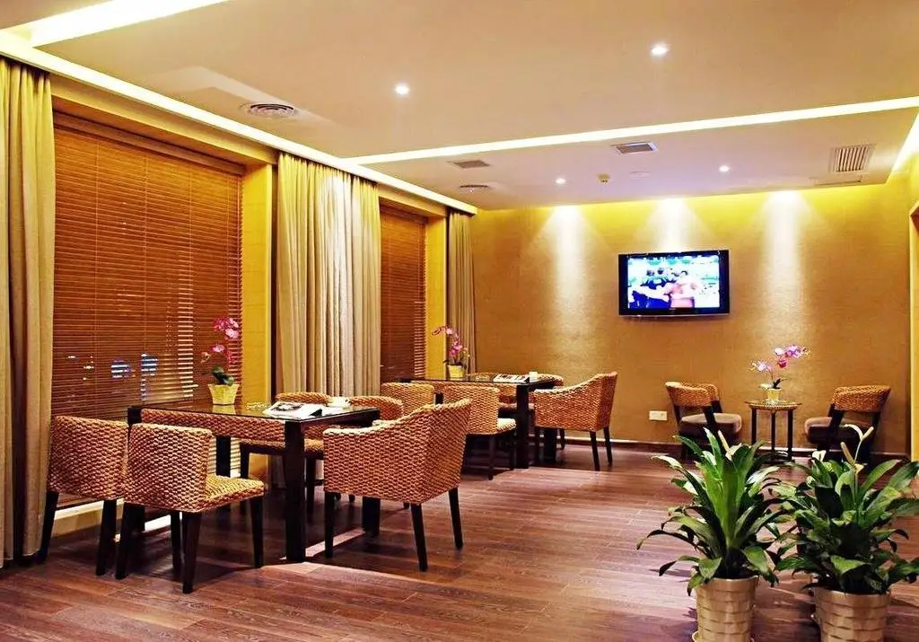 Ухань: Degas Hotel Wuhan Jiefang Park Branch