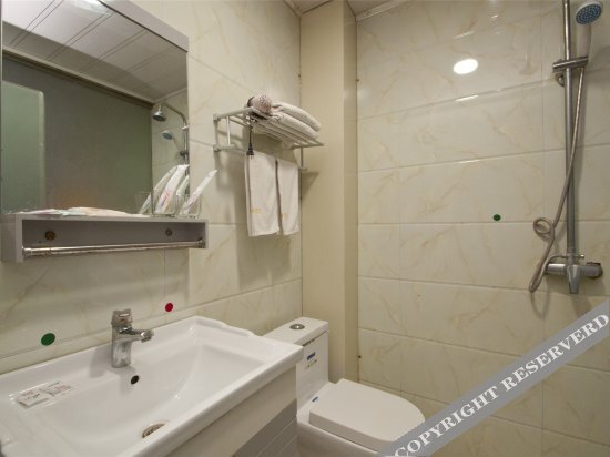 Цзаочжуан: Zhuang Hu Cun Hotel