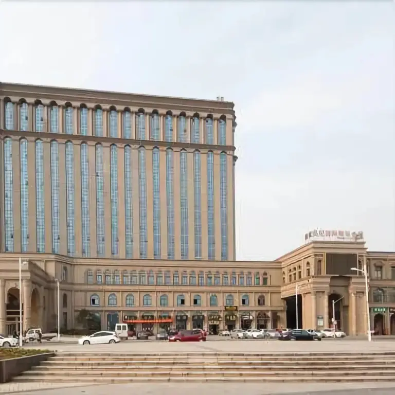 Jiayuan Yuanshun Venice Hotel — фото 1