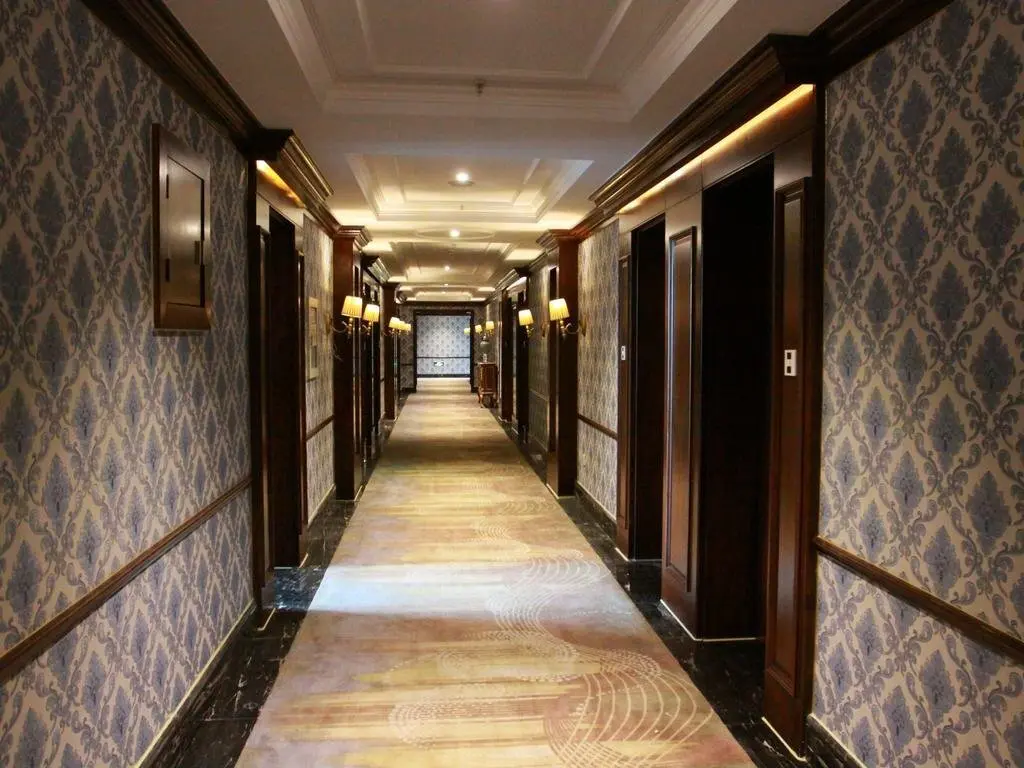 Юнкан: Four Seasons Fashion Hotel (Yongkang South Railway Station Xijinqiao Pedestrian Street)