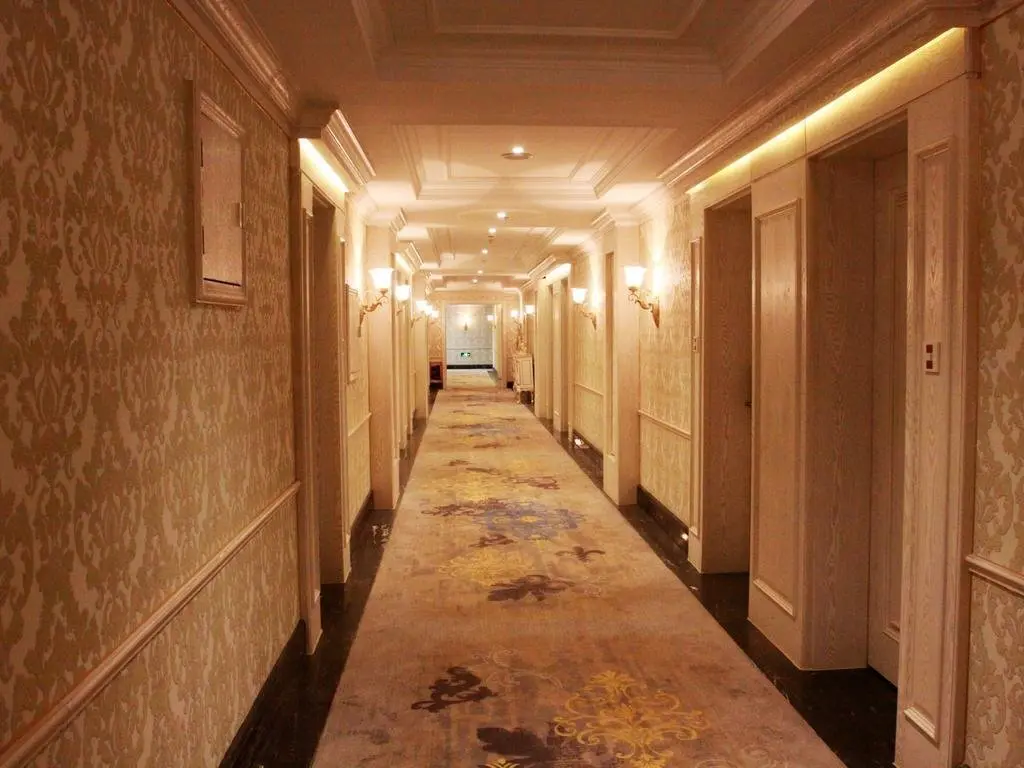Юнкан: Four Seasons Fashion Hotel (Yongkang South Railway Station Xijinqiao Pedestrian Street)
