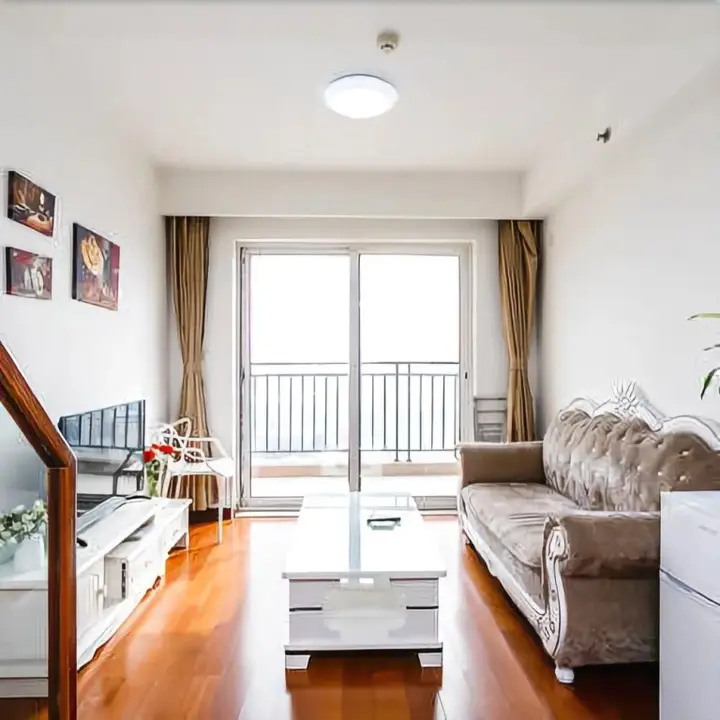 Циндао: Qingdao Haizhijie Holiday Hotel