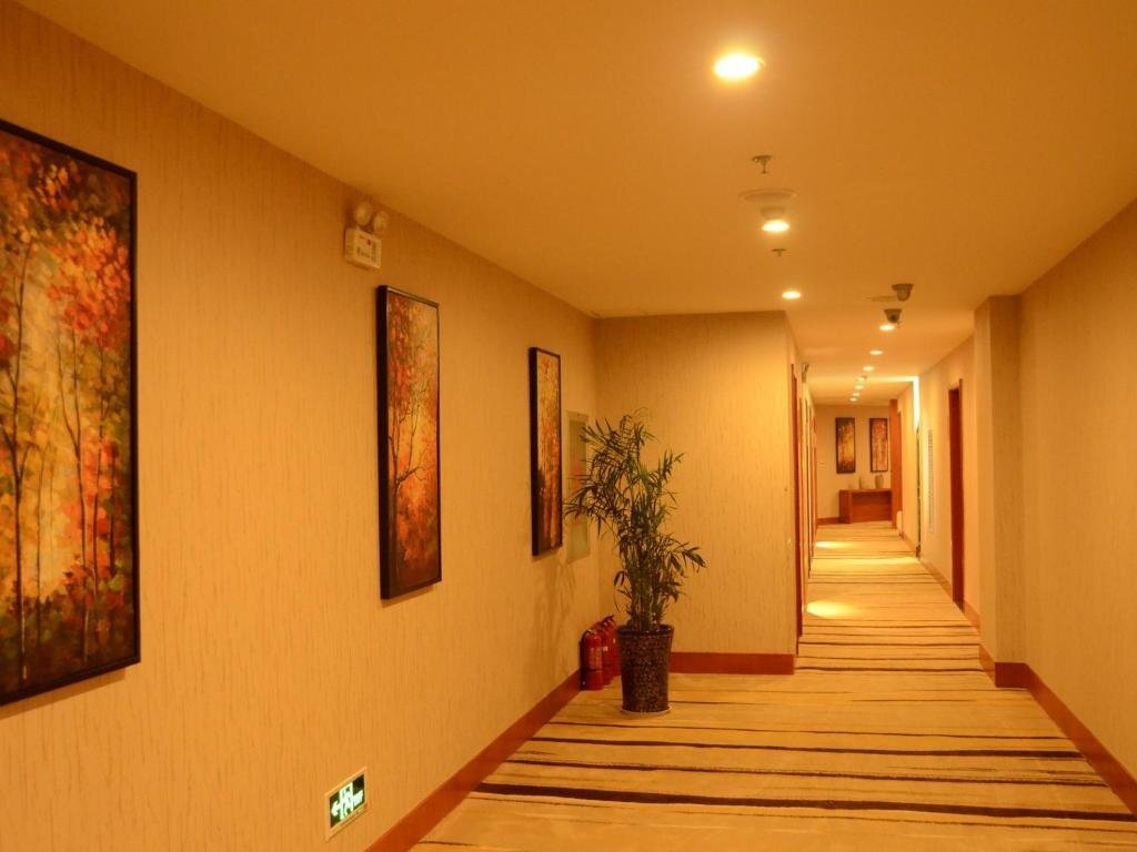 Сянфань: Changhong Hotel Changyuan Xiangyang