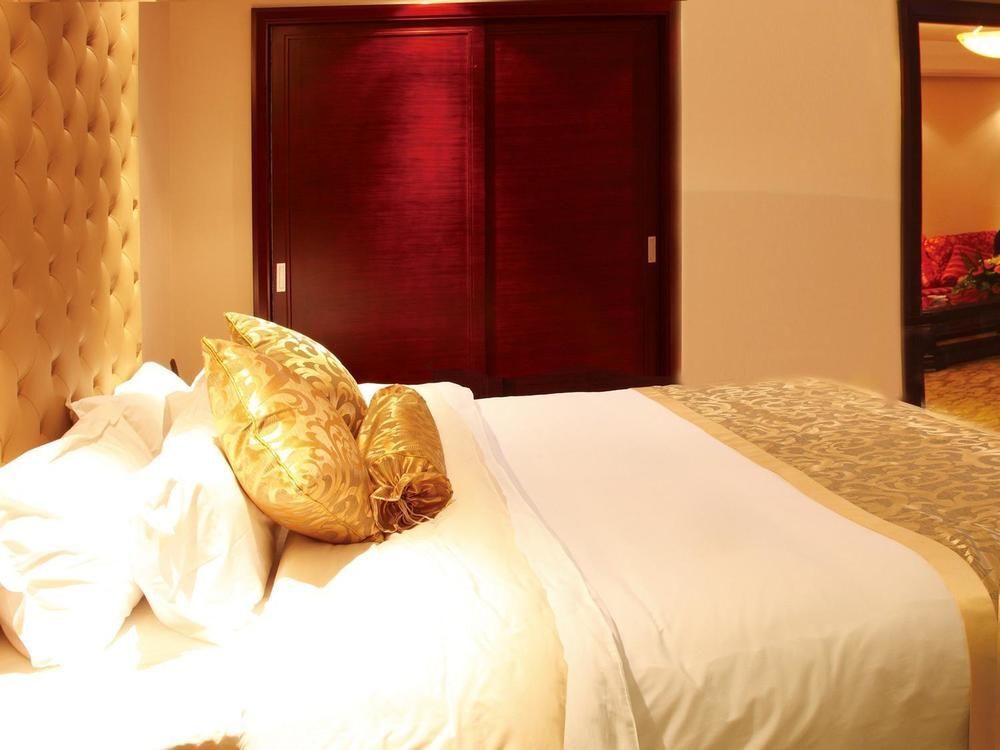 Джинченг: Pacific Hotel
