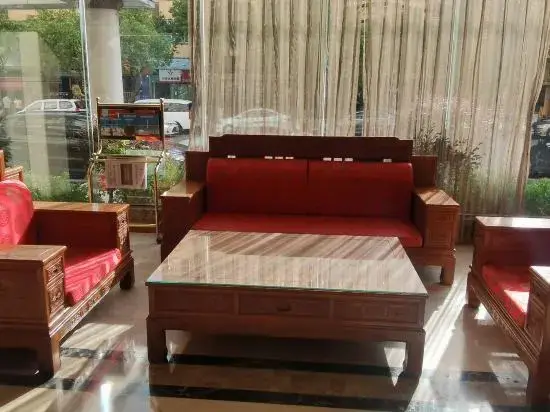 Куньмин: Kunming Lincang Hotel