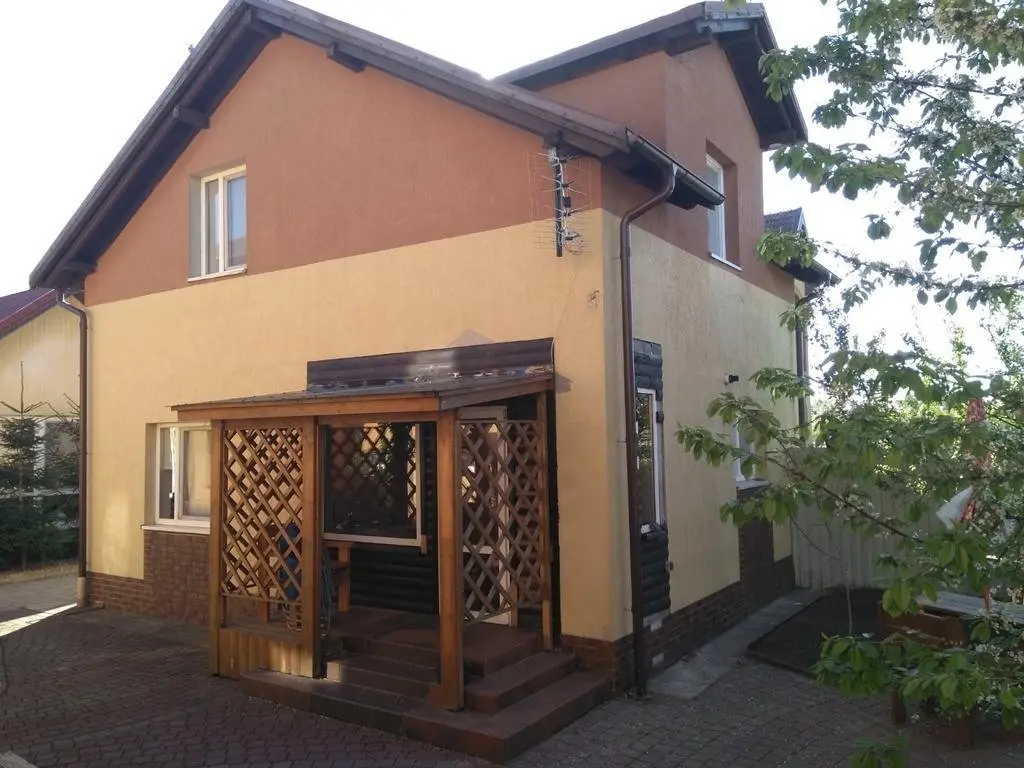 Орловка: Cottage On Tsvetochnaya