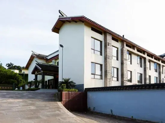 Чжоушань: Baibuge Hotel