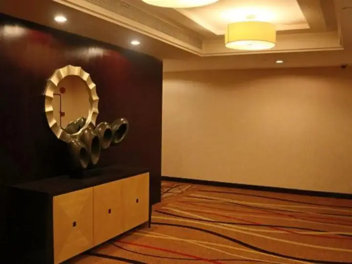 Дунгуань: Plato Holiday Hotel
