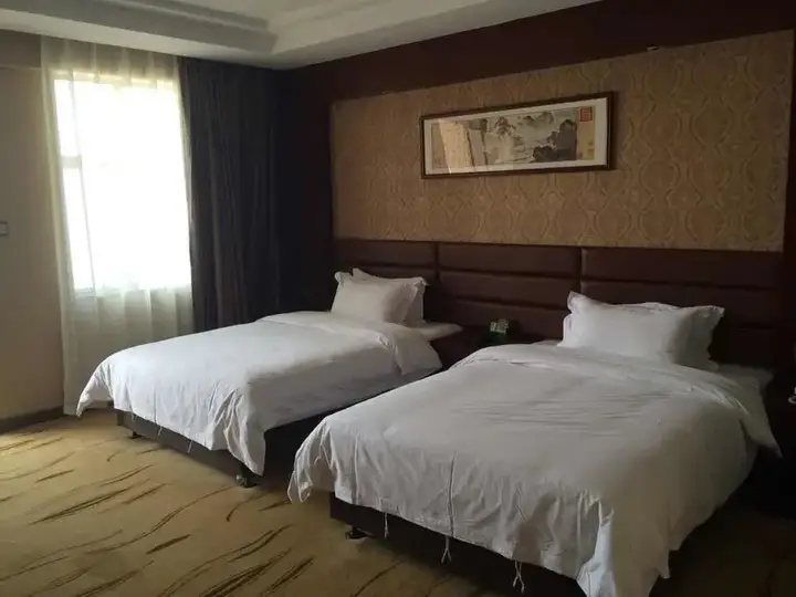 Шэньчжэнь: Shengshi Holiday Hotel