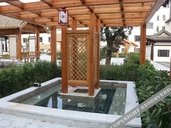 Тайчжоу: Tiantaishan Hotspring Resort Villa