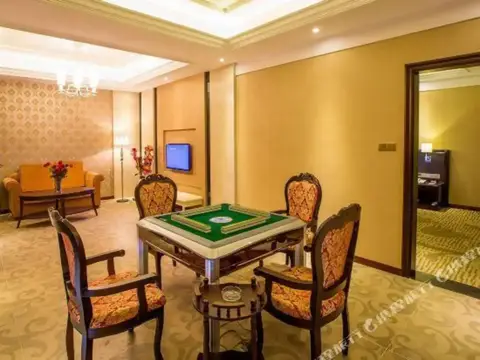 Yiyang Hotel (Yiling Wanda Plaza, Yichang Three Gorges Enterprise Base) — фото 1