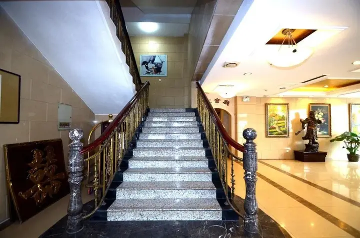Баодин: Yaodu International Hotel