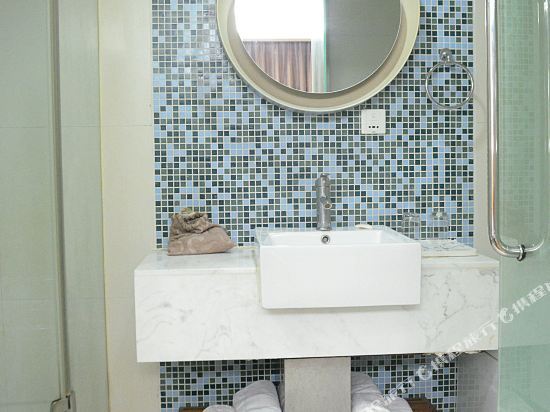 Сянфань: Tianmeile Fashion Hotel