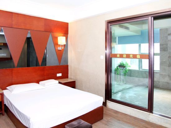 Юэян: Tianshang Renjian Hotel (Yueyang Food Street)