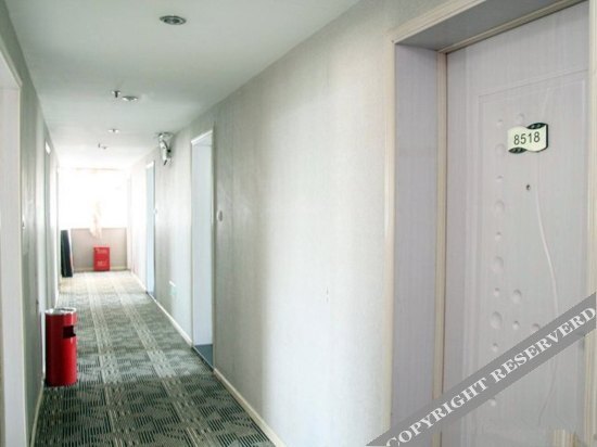 Ичан: 25 Hours Express Hotel