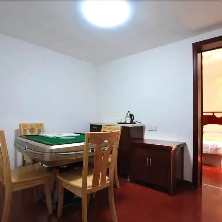 Цзюцзян: Lushan Guling Holiday Inn