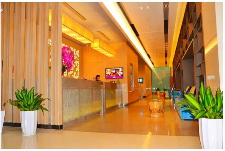 Шэньчжэнь: Yitel (Shenzhen Huaqiang)