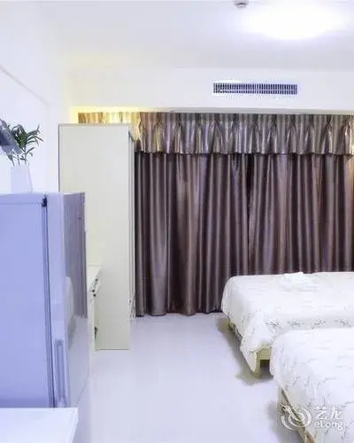 Шэньчжэнь: She & He Apartment - Caiwuwei Yuhedi Branch