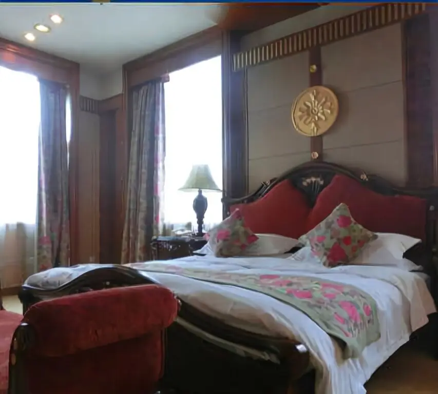 Longcheng Garden Hotel — фото 1