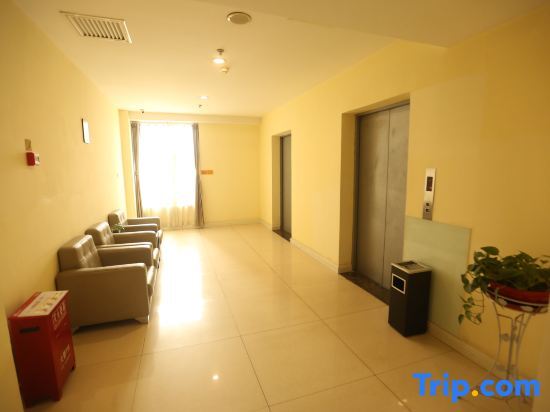 Шицзячжуан: Henghui Binle Hotel (Shijiazhuang Zhonghua North Street Branch)