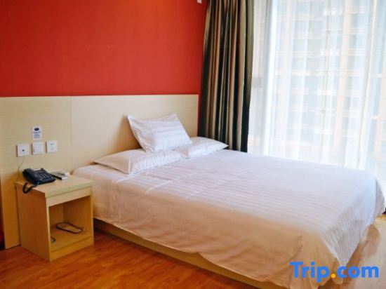 Шицзячжуан: Henghui Binle Hotel (Shijiazhuang Zhonghua North Street Branch)