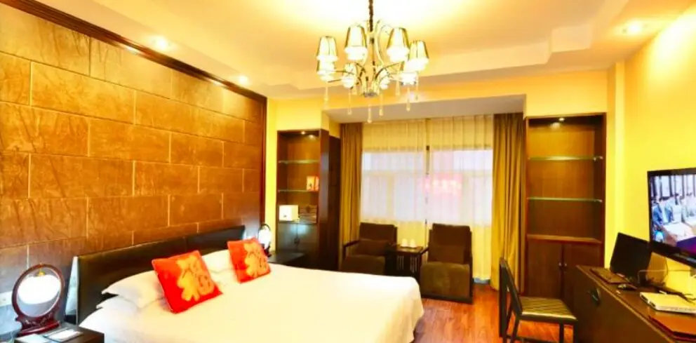 Хецзе: Mudan Hotel