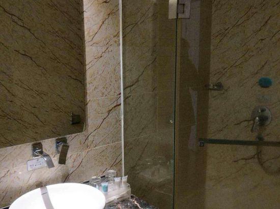 Саньмин: Jinyi Hotel