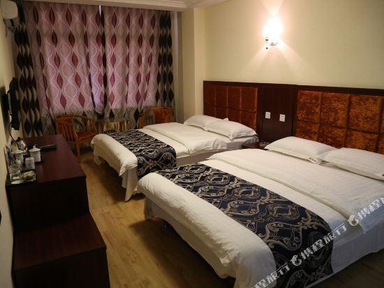 Чэнду: Huifeng Business Hotel